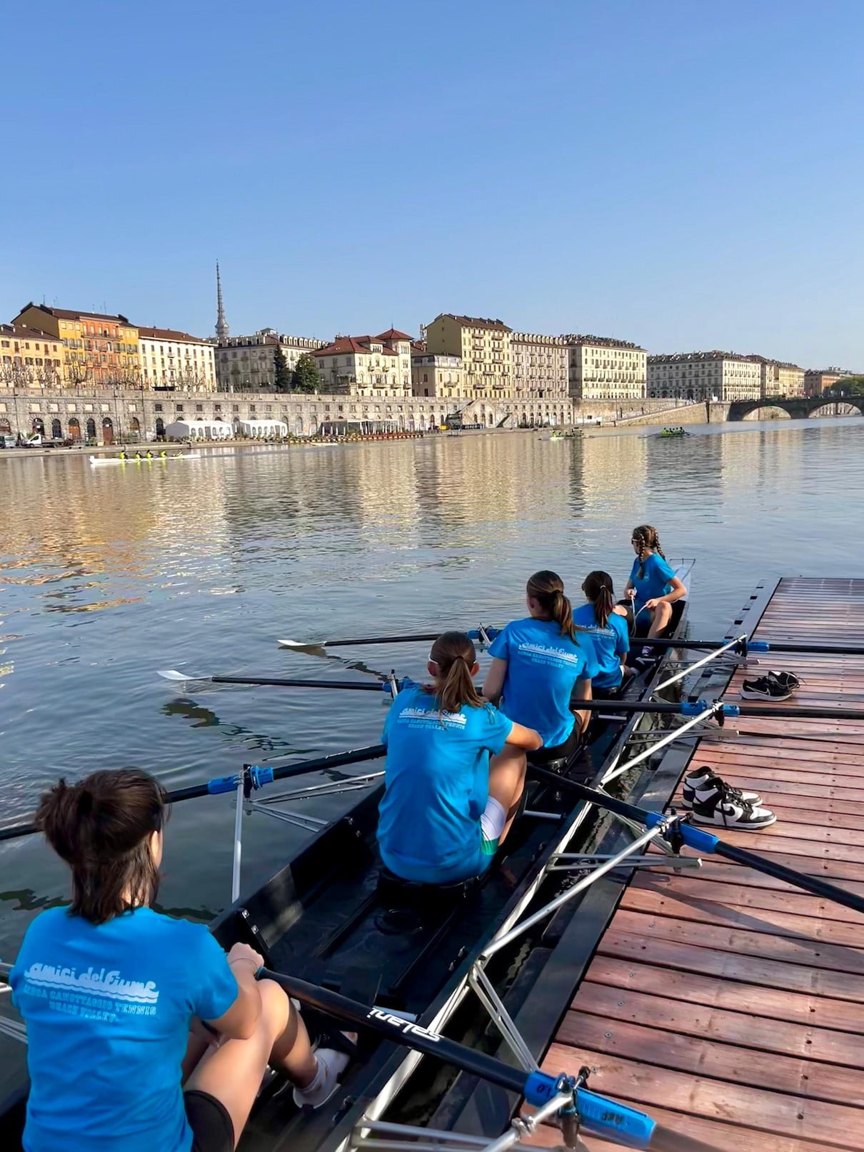 Cadette A in attesa e studio delle avversarie